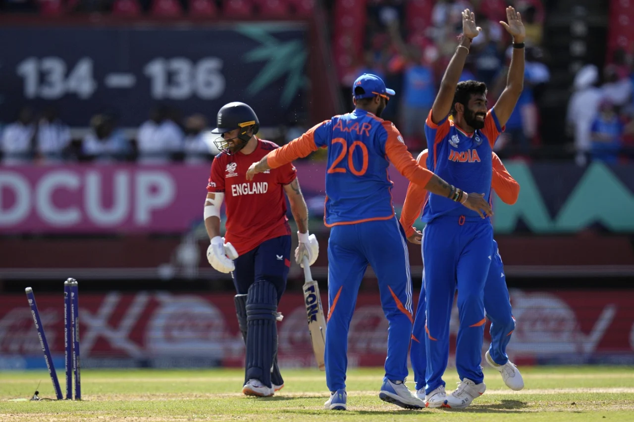 टी २० विश्वकपः भारत फाइनलमा पुग्यो, दक्षिण अफ्रिकासंग भिड्ने