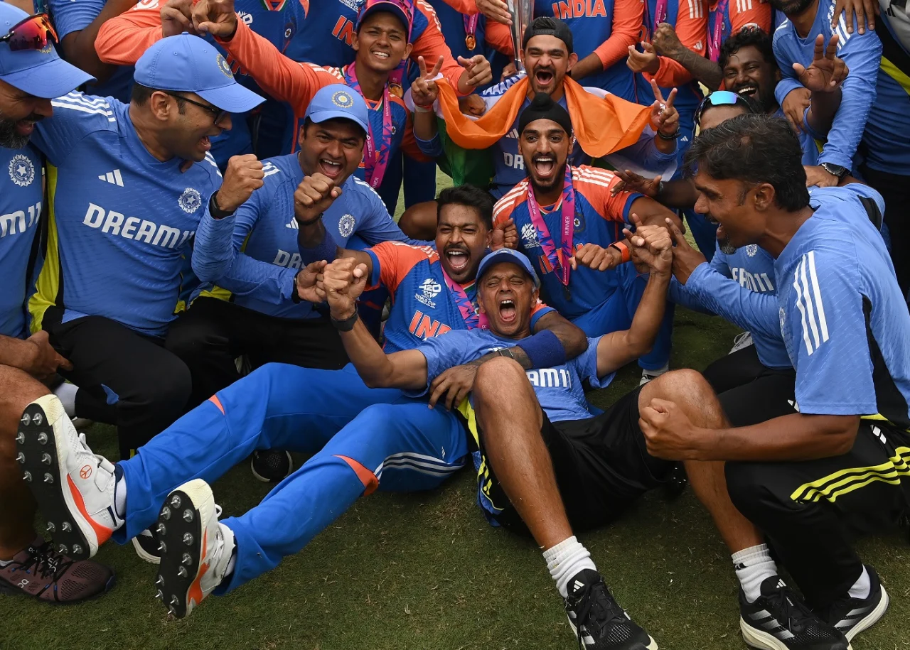 टी २० विजेता भारतिय खेलाडीलाई दुई अर्ब दिने बिसिसिआईको घोषणा, कसले कति पाउँछन